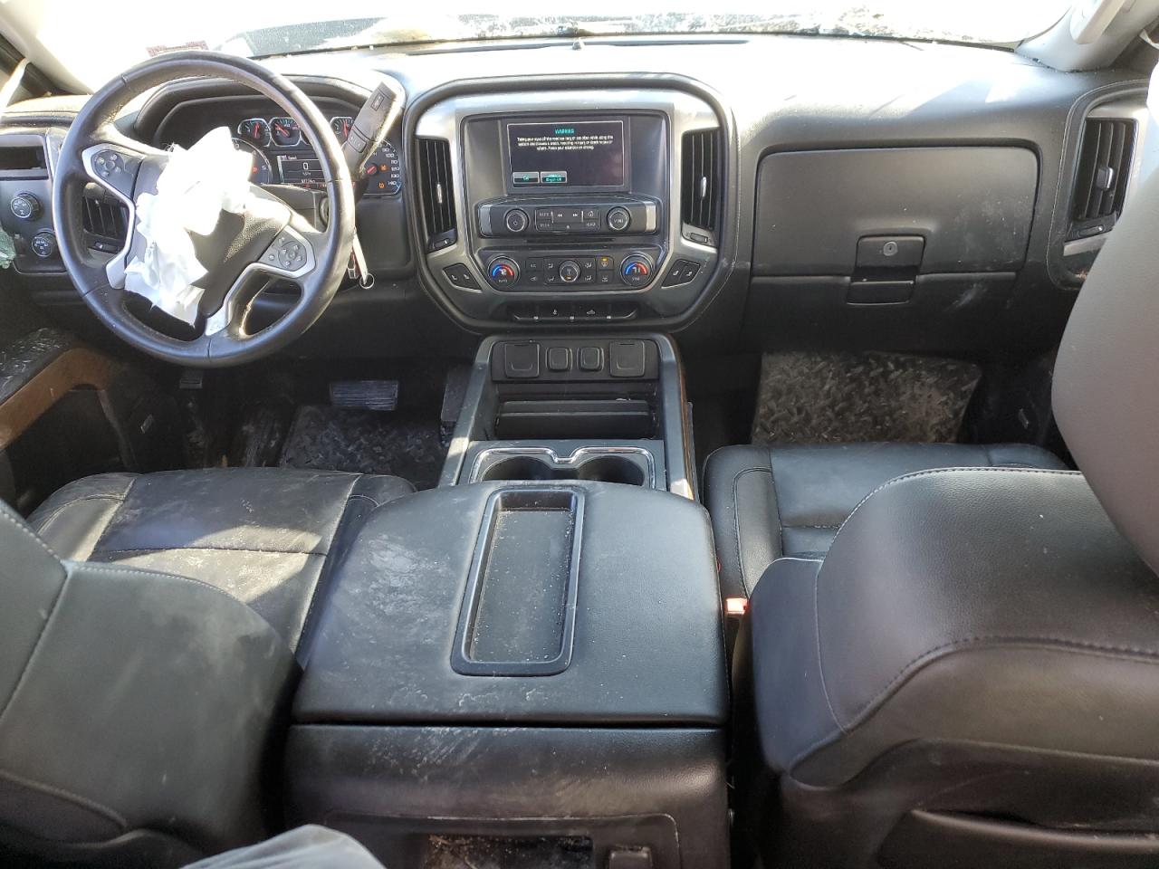 2015 Chevrolet Silverado - Image 8
