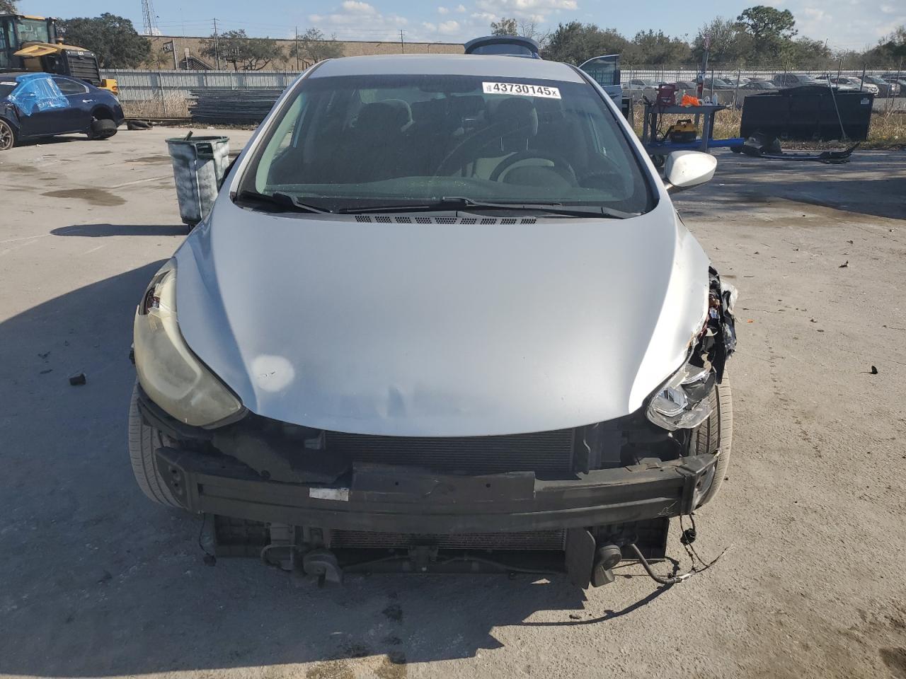 2014 Hyundai Elantra - Image 5