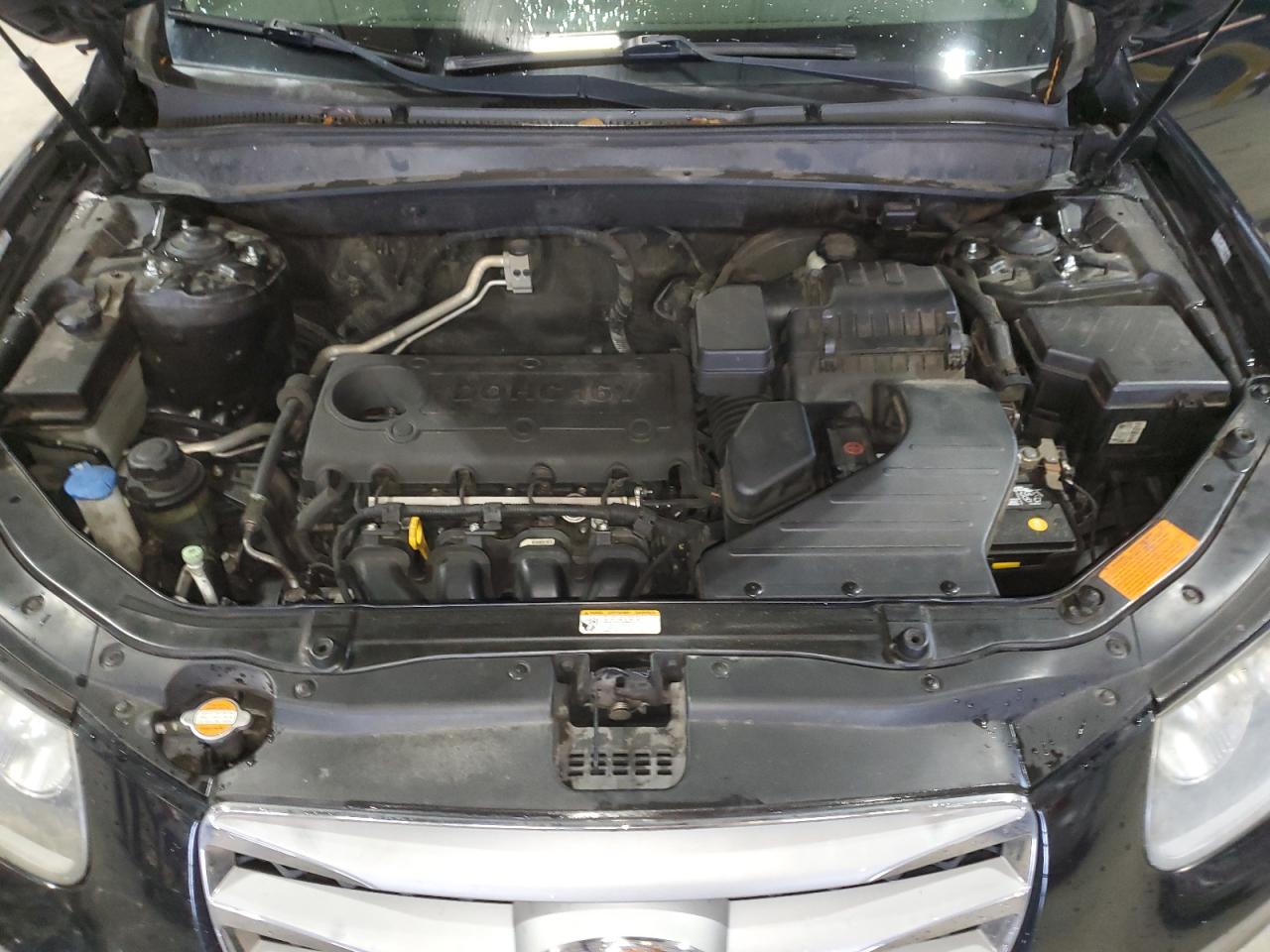 2012 Hyundai Santa Fe - Image 12