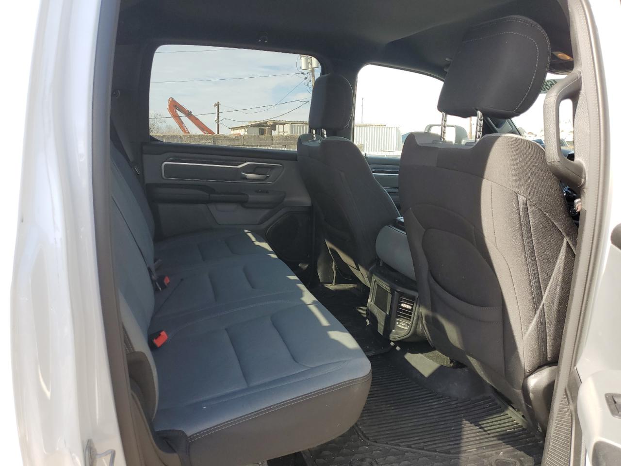 2022 RAM 1500 - Image 10