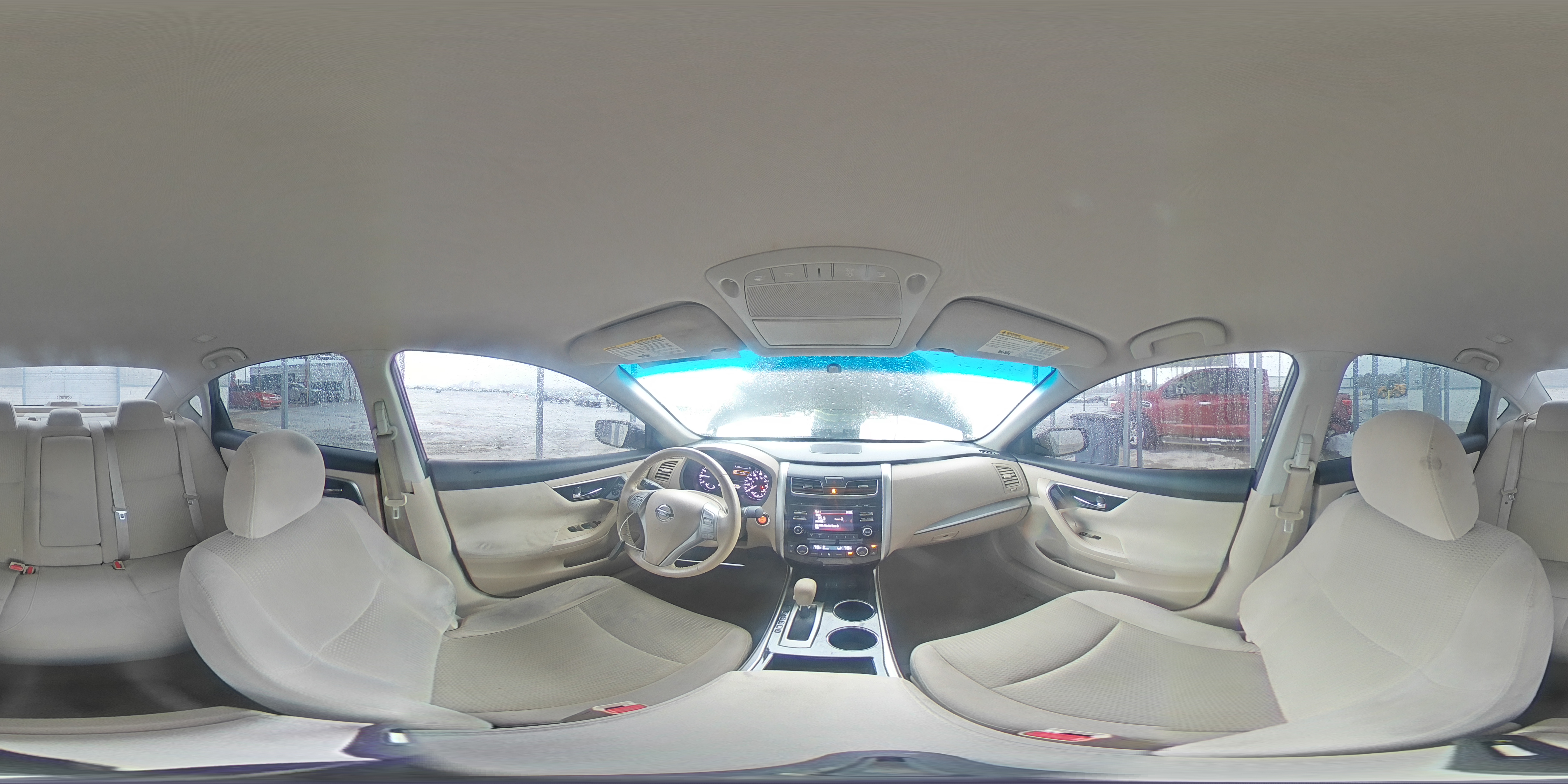 2014 Nissan Altima - Image 13