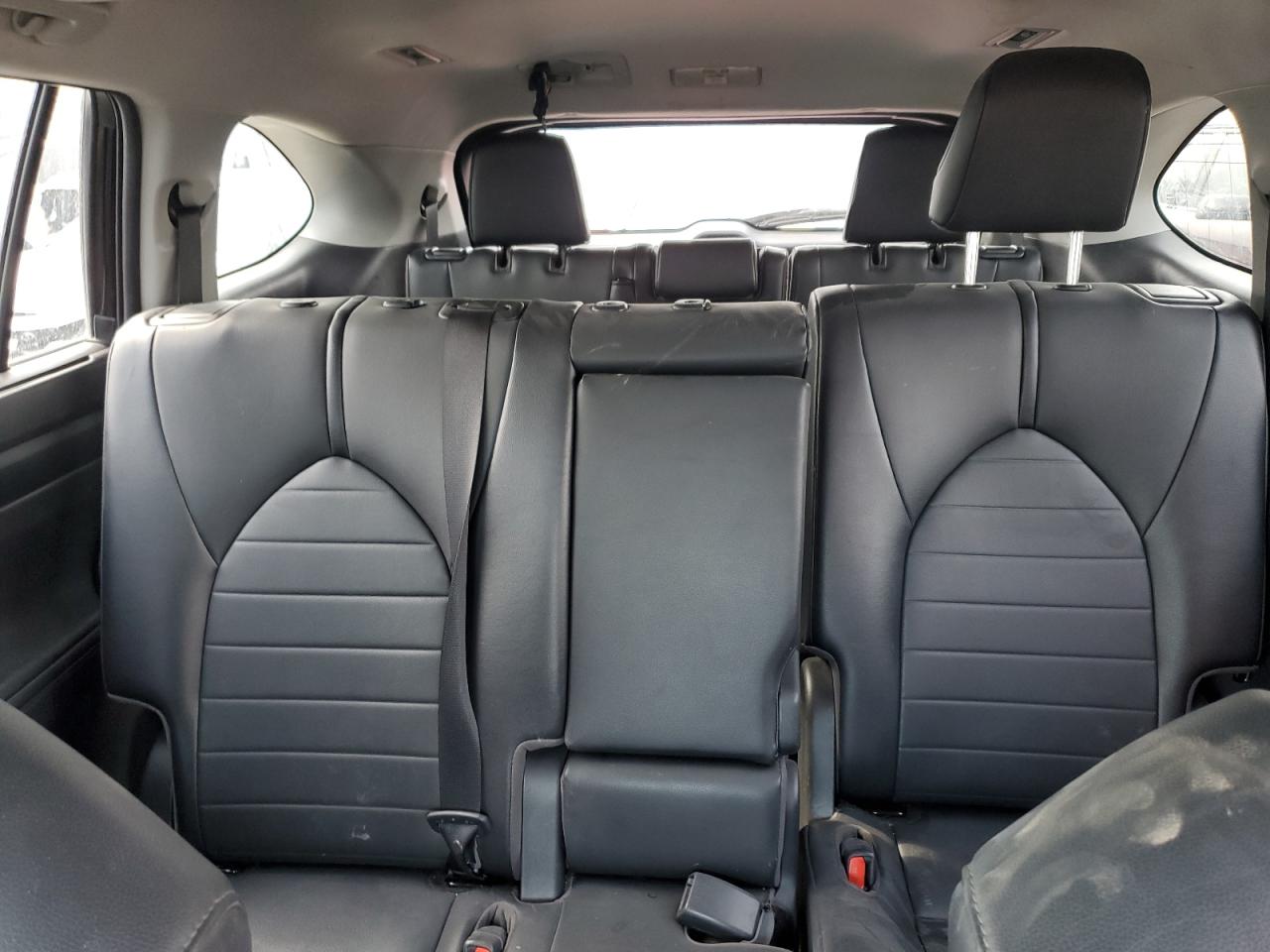 2020 Toyota Highlander - Image 10