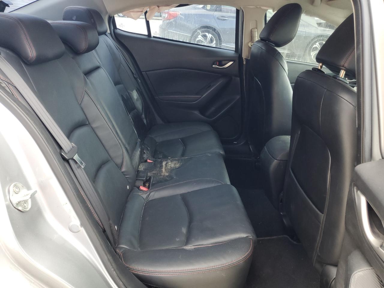 2014 Mazda 3 - Image 10