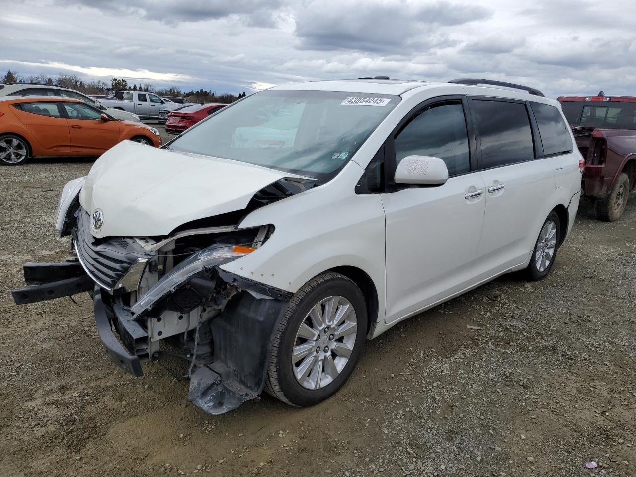 2011 Toyota Sienna - Image 1