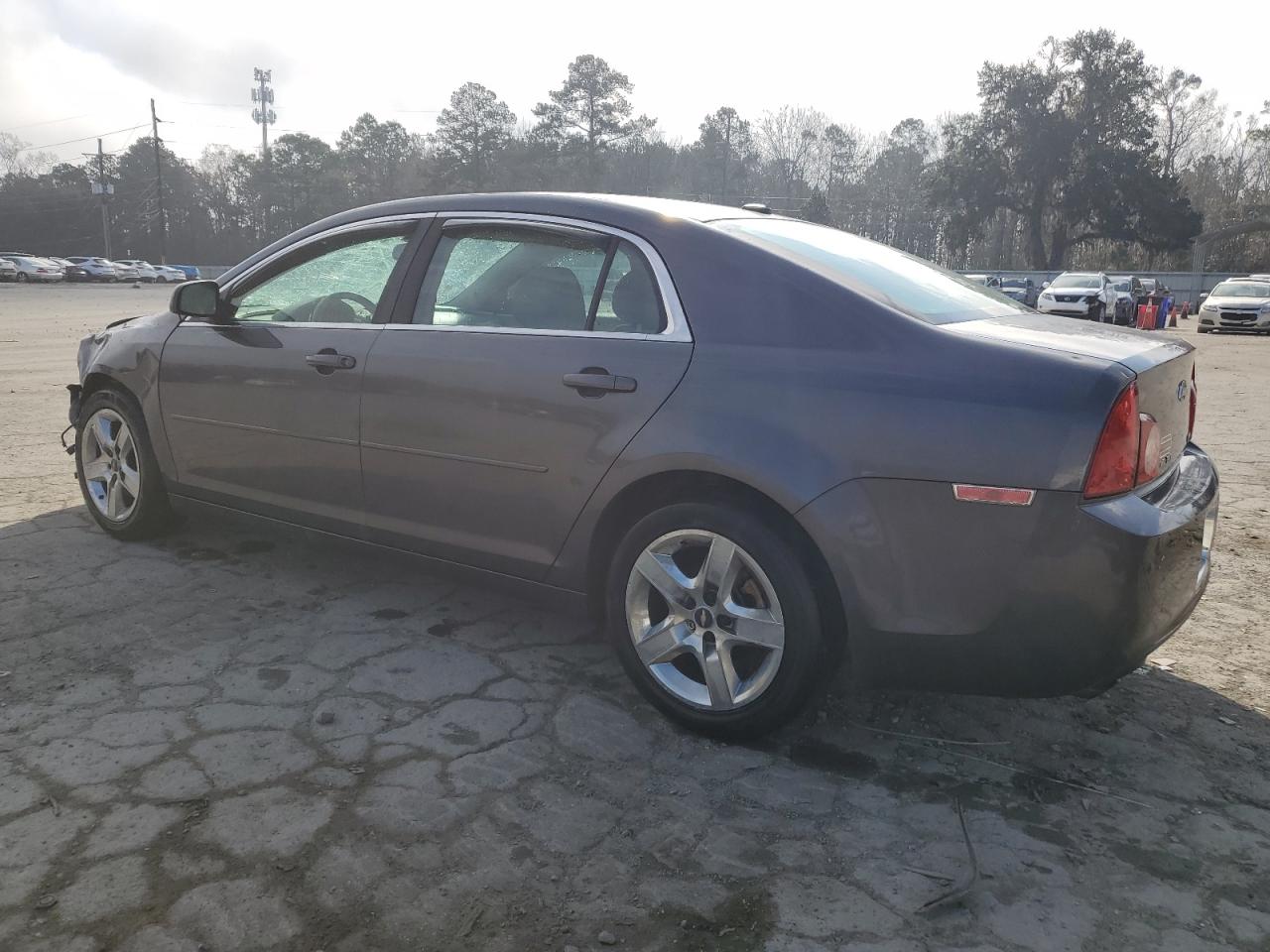 2010 Chevrolet Malibu - Image 2