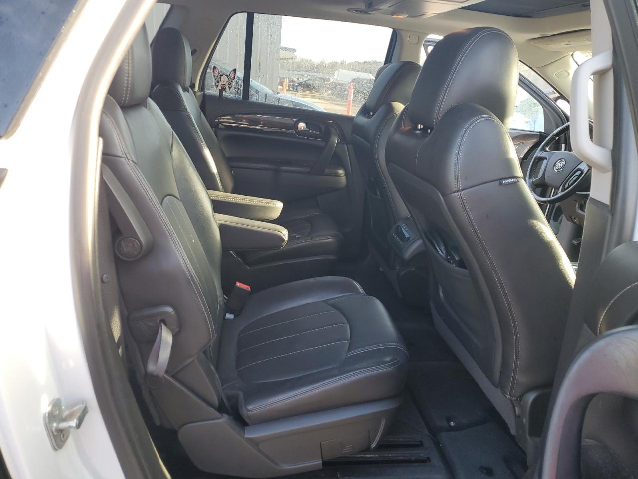 2017 Buick Enclave - Image 11