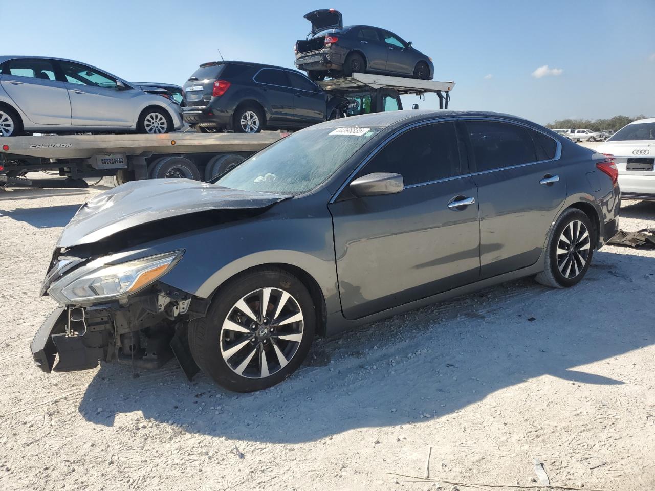 2017 Nissan Altima - Image 1