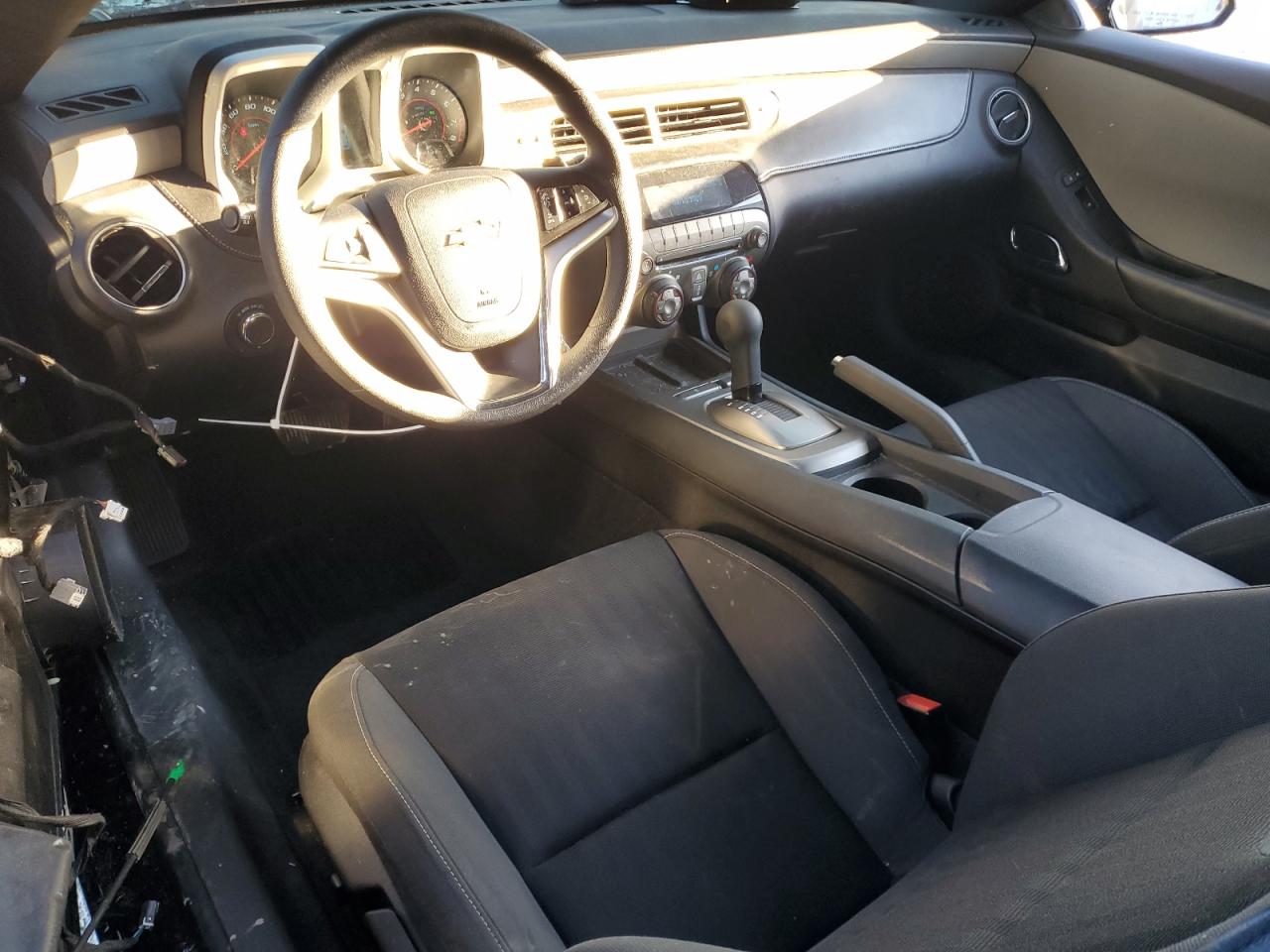 2014 Chevrolet Camaro - Image 8