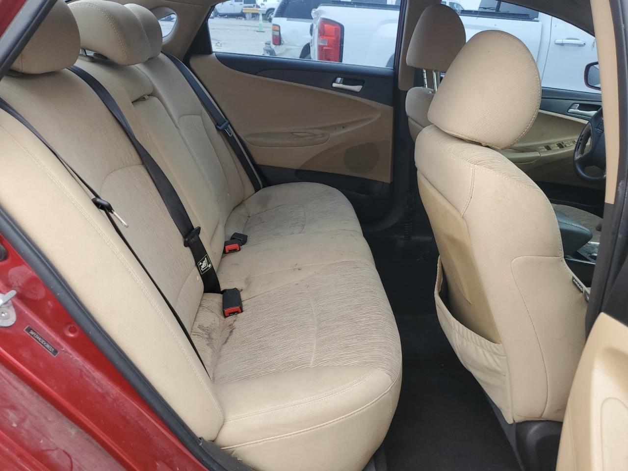 2012 Hyundai Sonata - Image 10