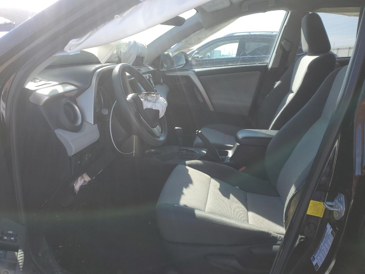2015 Toyota RAV 4 - Image 7