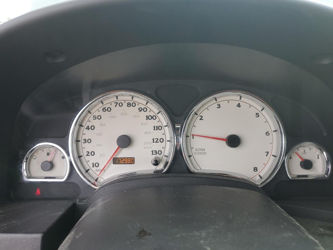 2006 Saturn VUE - Image 9