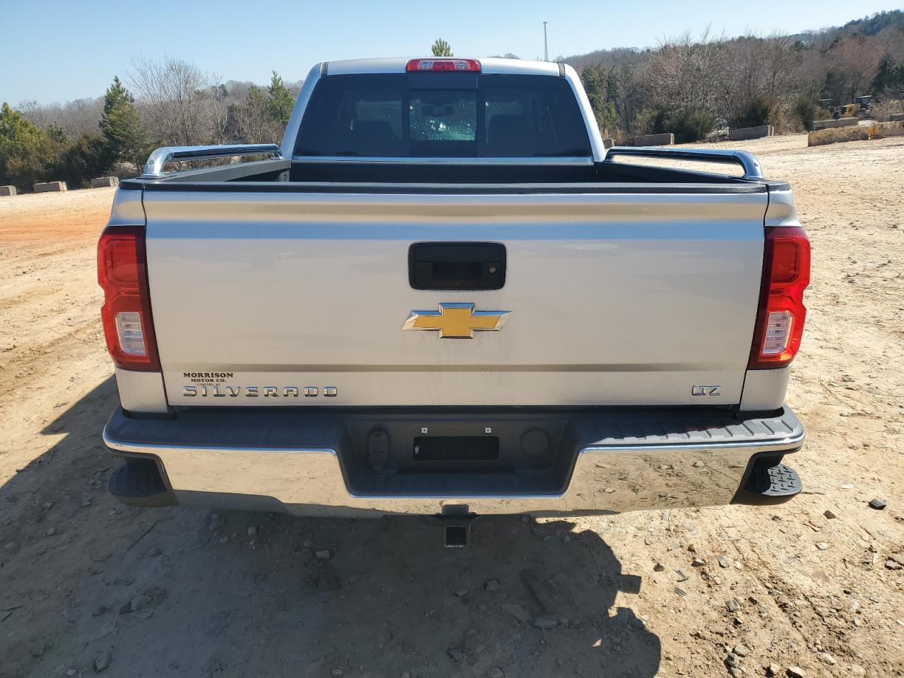 2017 Chevrolet Silverado - Image 6