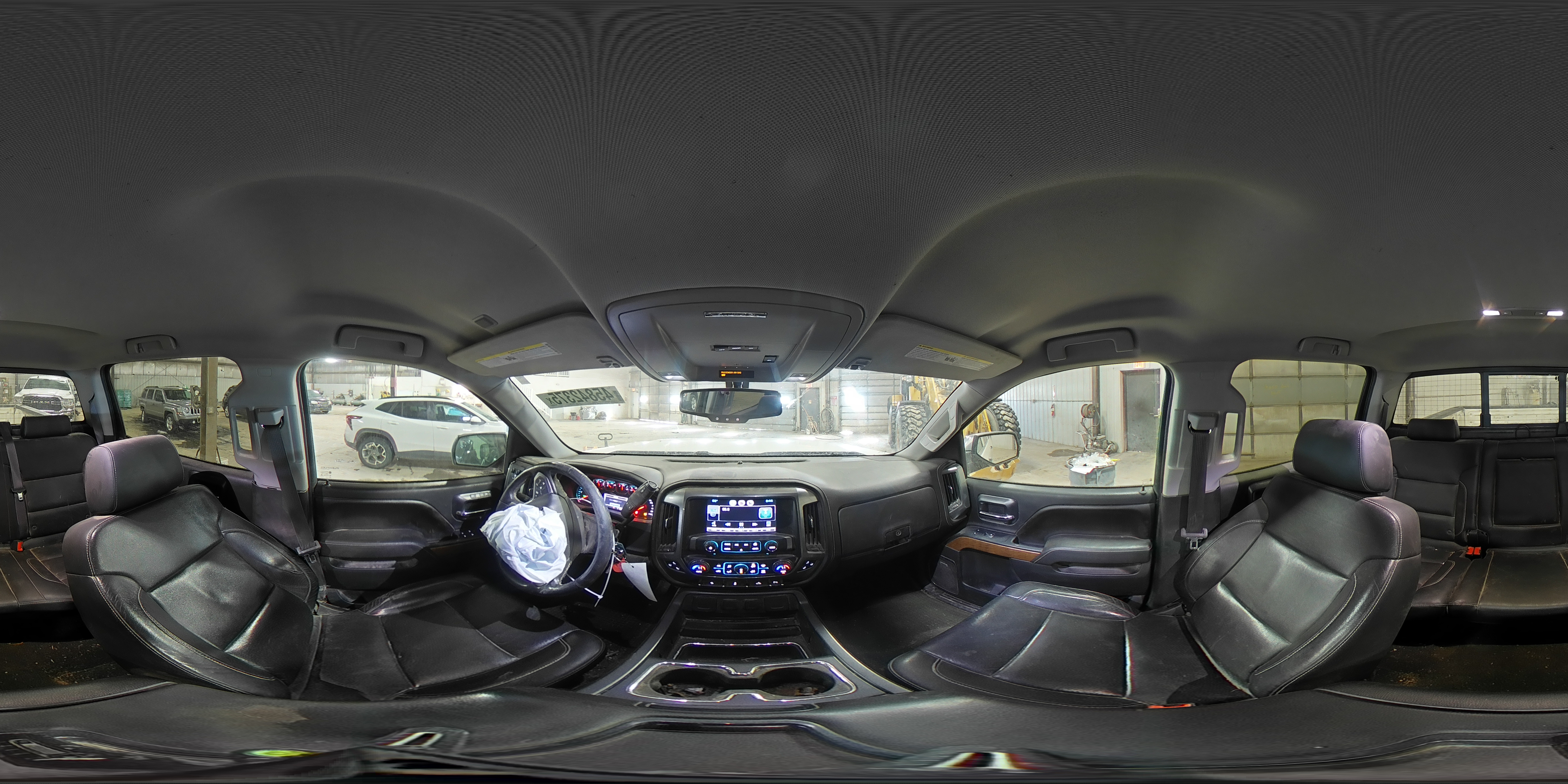 2015 Chevrolet Silverado - Image 12