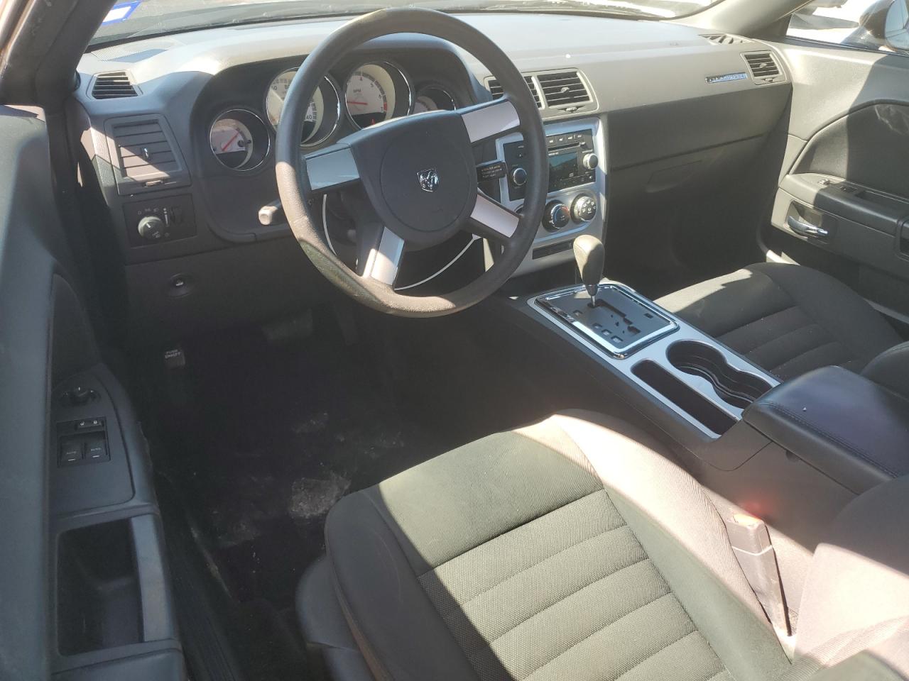 2010 Dodge Challenger - Image 8