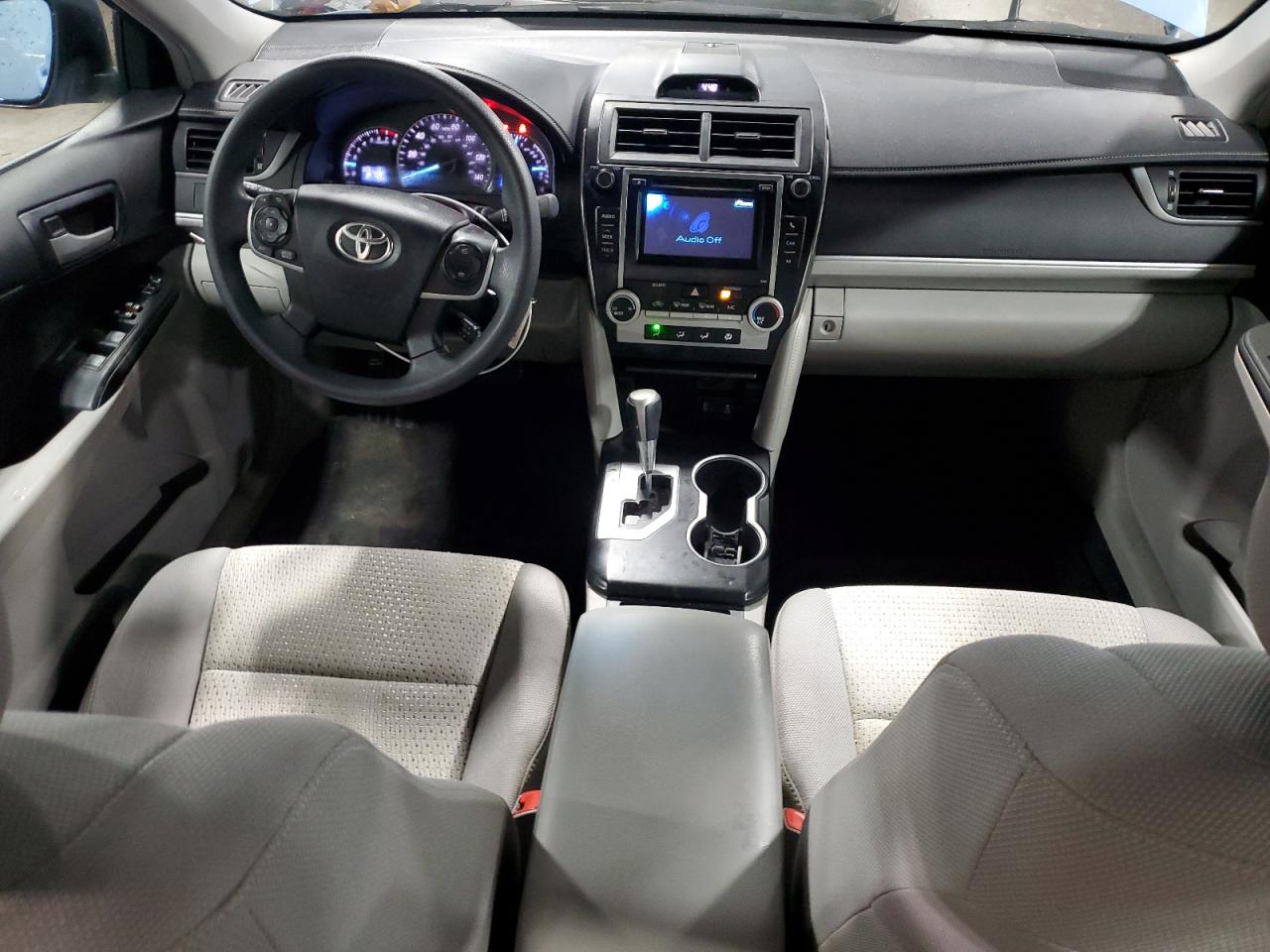 2013 Toyota Camry - Image 8