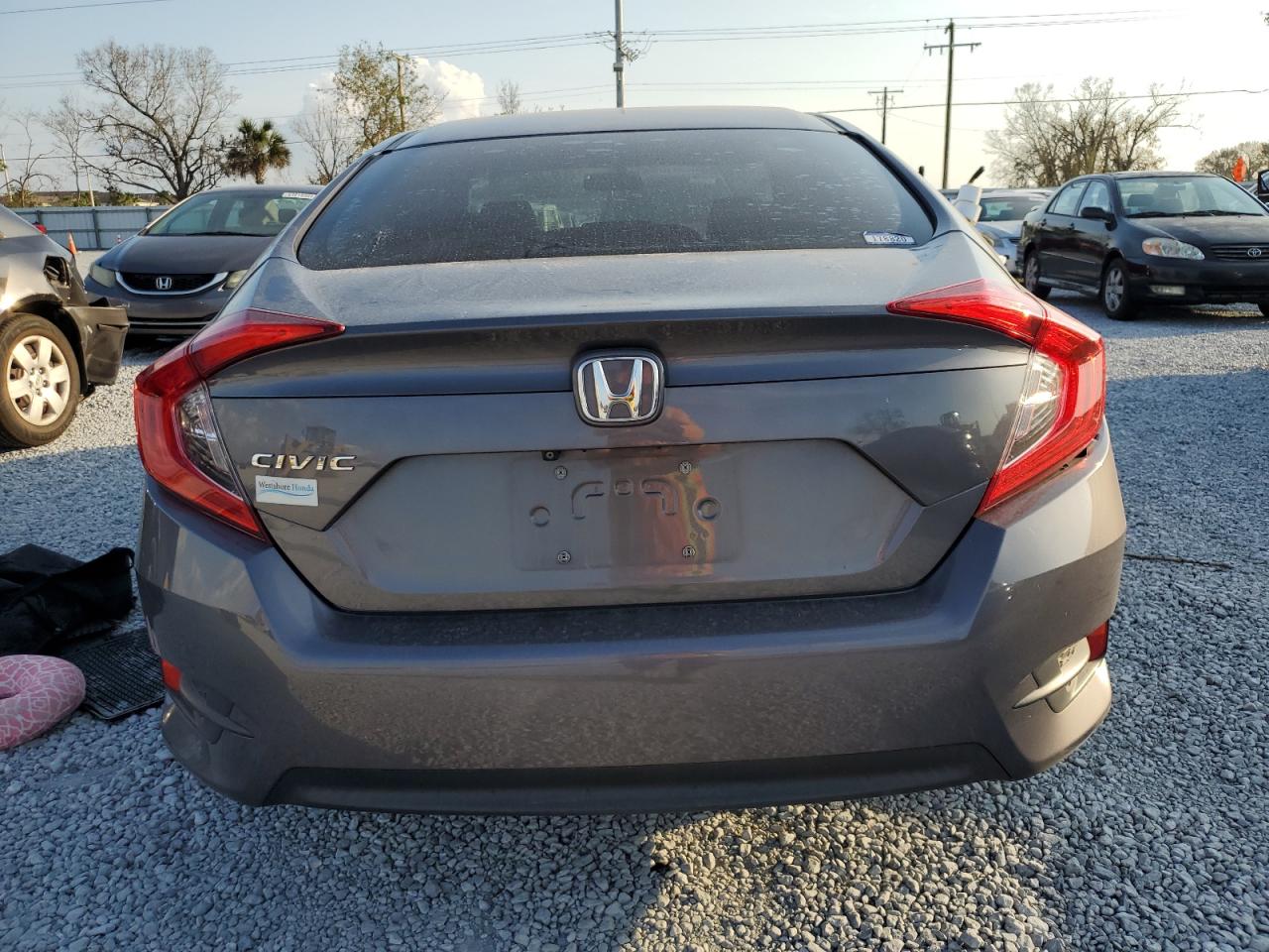 2018 Honda Civic - Image 6