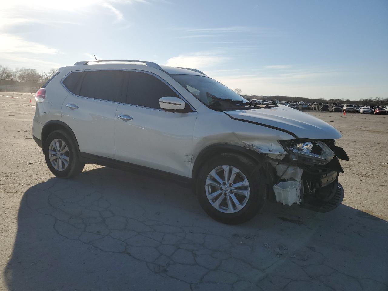 2016 Nissan Rogue - Image 4