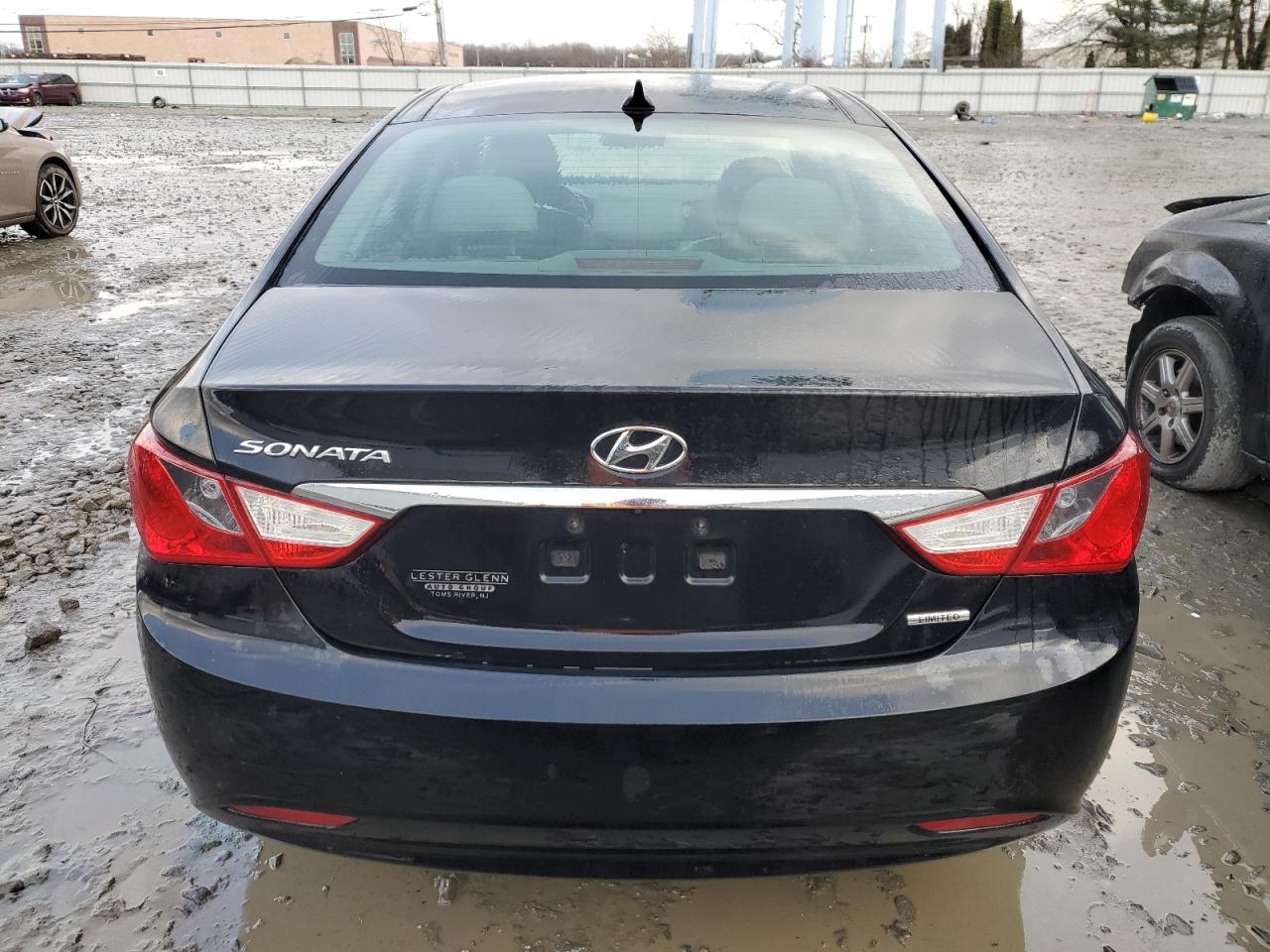 2013 Hyundai Sonata - Image 6