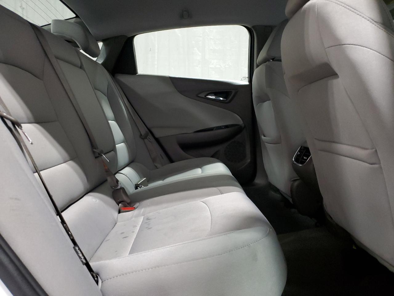 2022 Chevrolet Malibu - Image 10