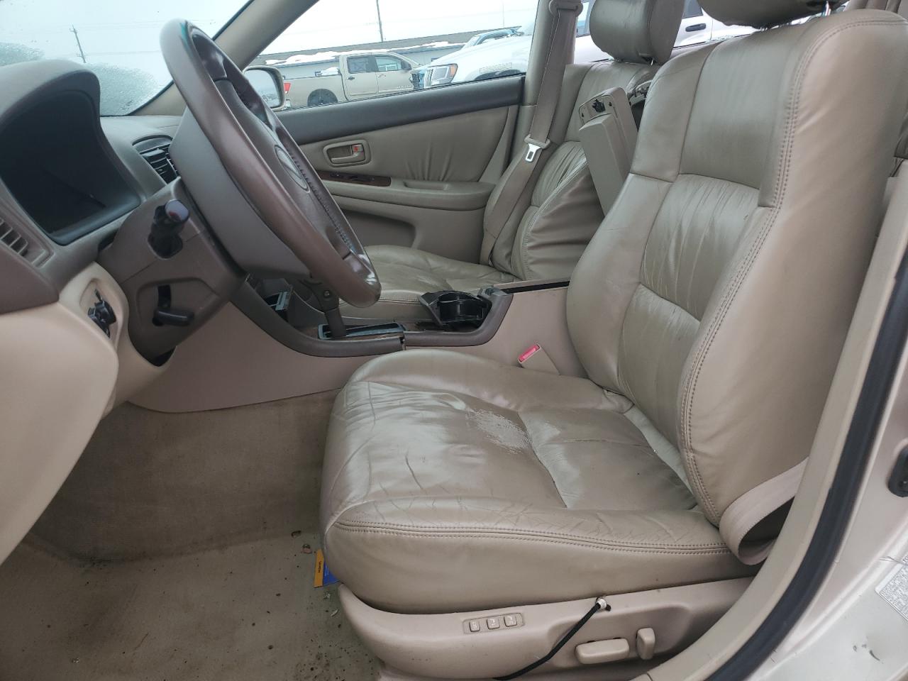 1997 Lexus ES - Image 7