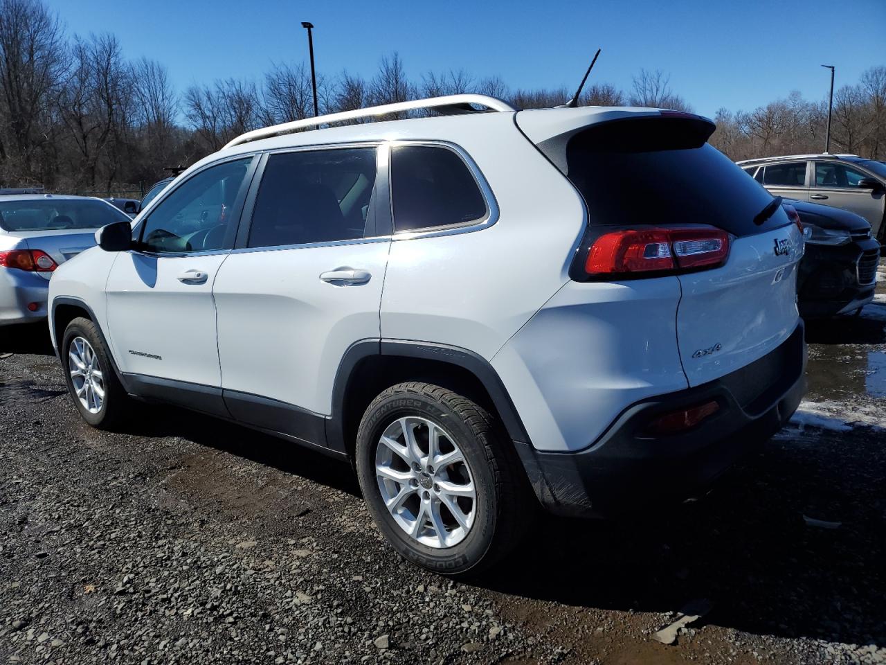 2016 Jeep Grand Cherokee - Image 2