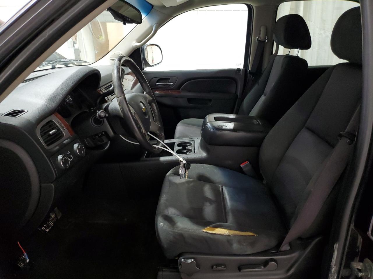 2011 Chevrolet Tahoe - Image 7