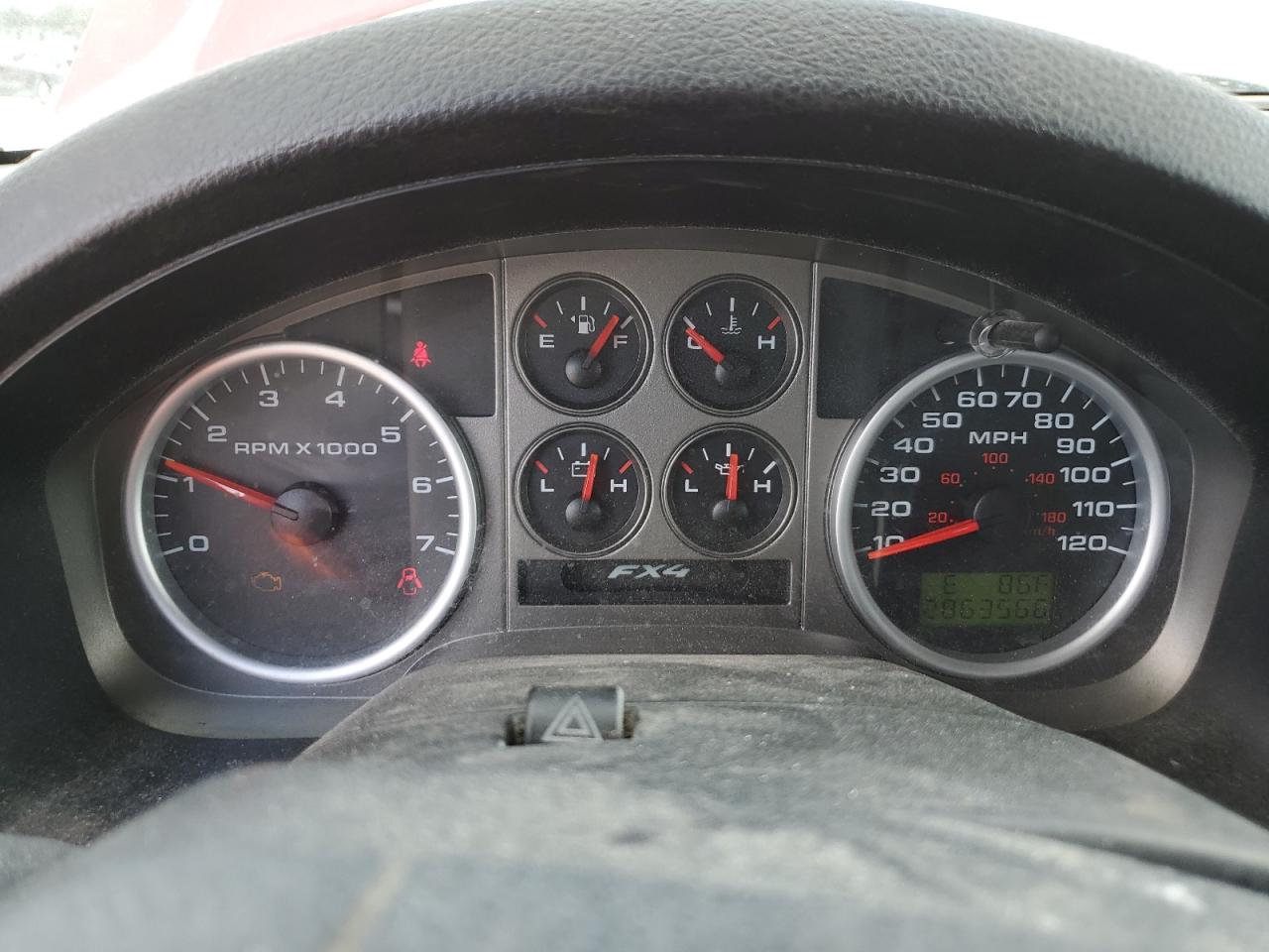 2005 Ford F-150 - Image 9