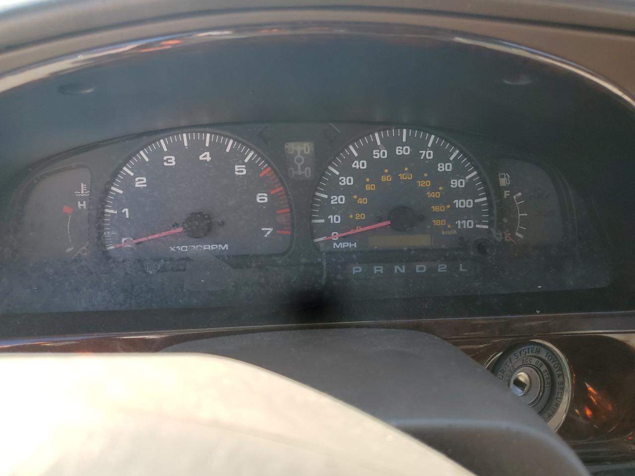 2002 Toyota 4Runner - Image 9