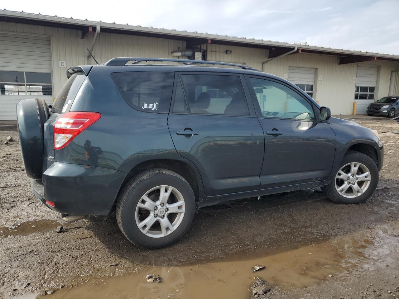 2011 Toyota RAV 4 - Image 3