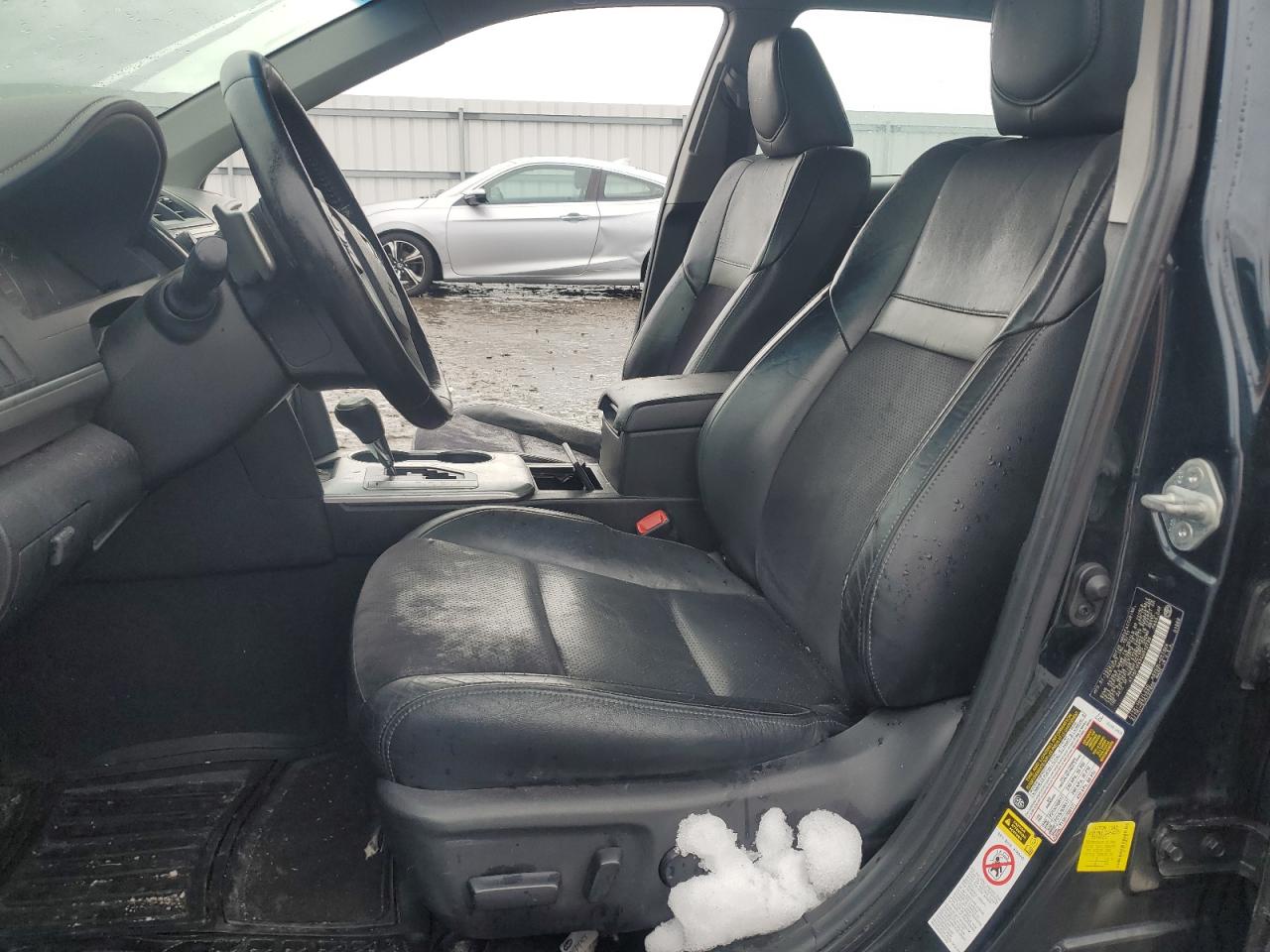 2012 Toyota Camry - Image 7