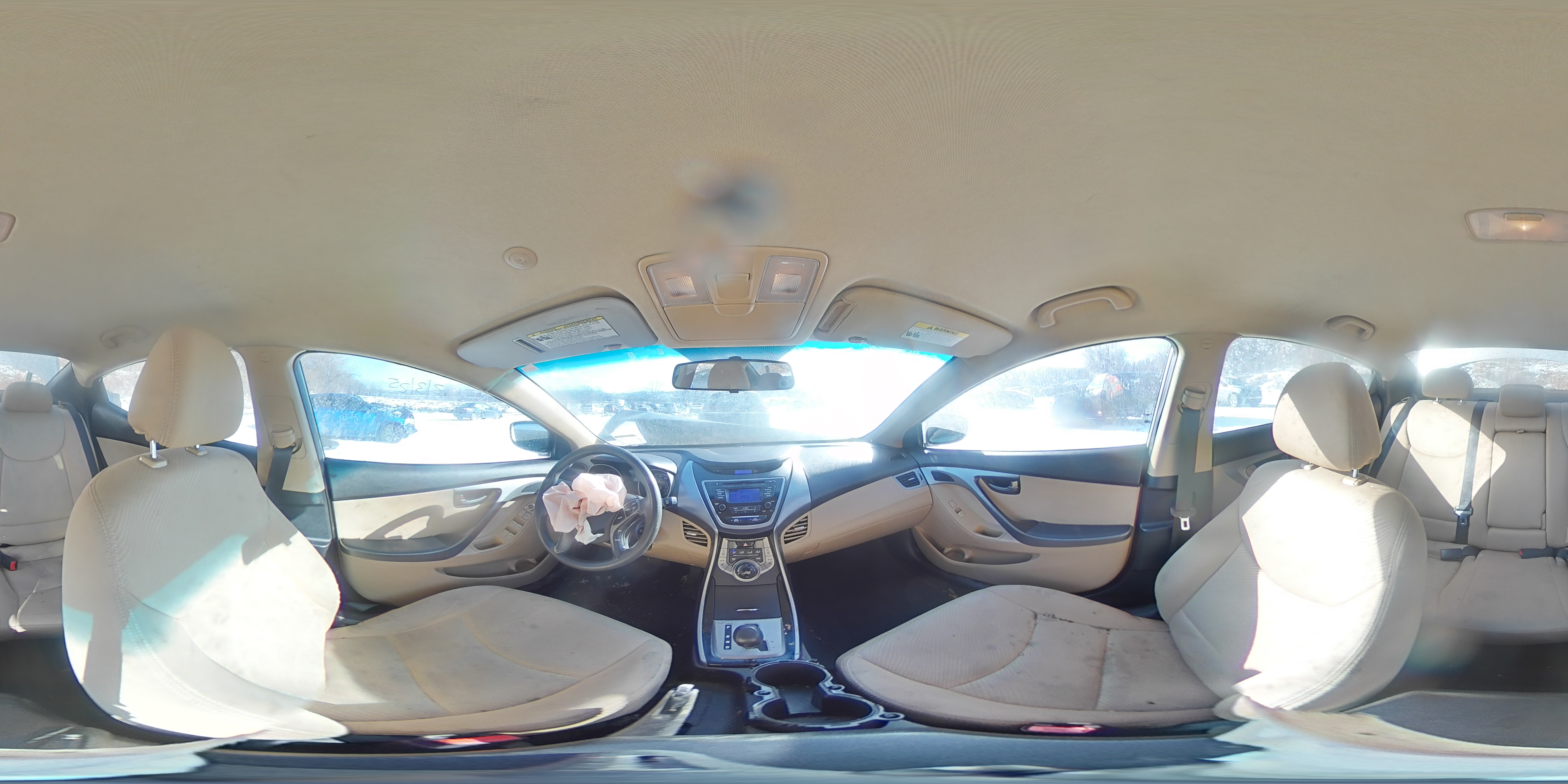 2013 Hyundai Elantra - Image 15