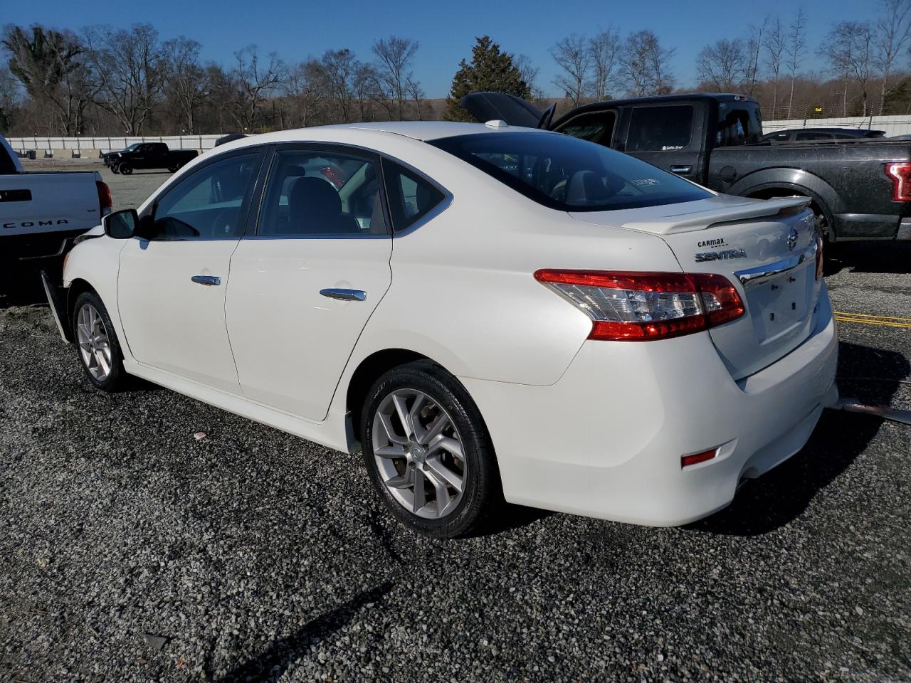 2014 Nissan Sentra - Image 2