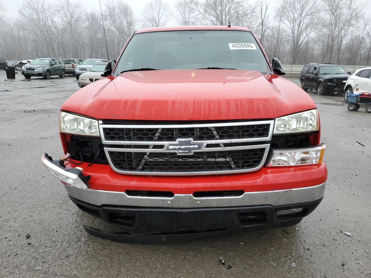 2007 Chevrolet Silverado - Image 5