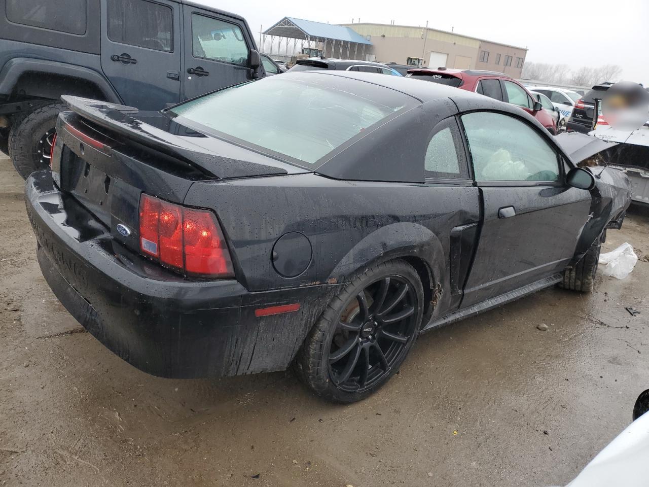 2000 Ford Mustang - Image 3