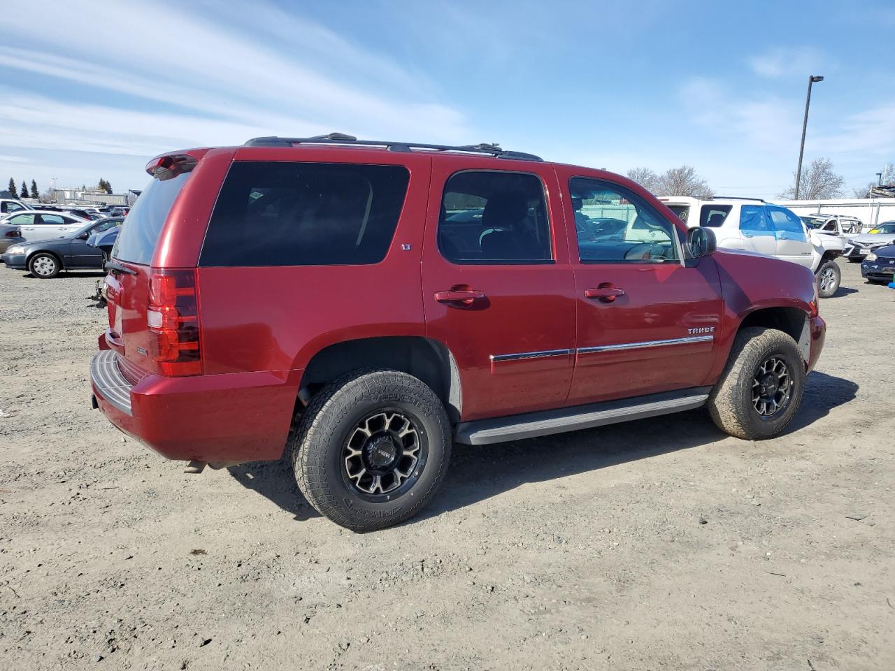2010 Chevrolet Tahoe - Image 3