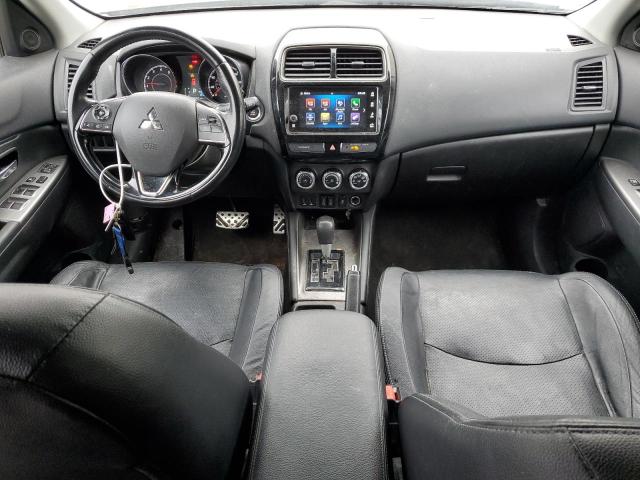  MITSUBISHI OUTLANDER 2018 Сріблястий