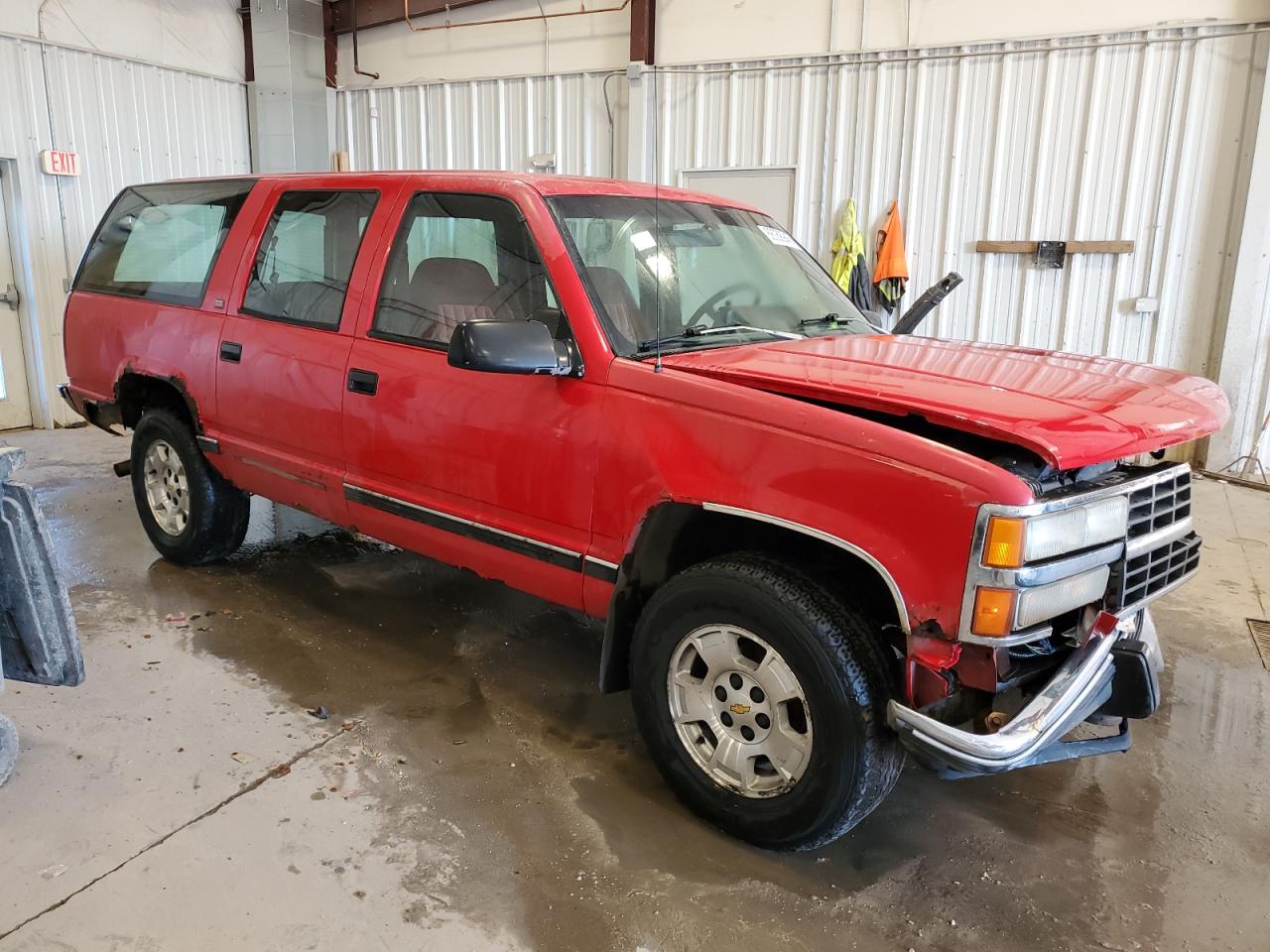 1993 Chevrolet Suburban - Image 4