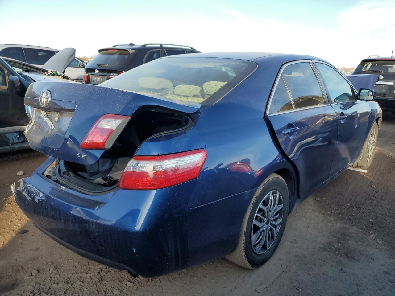 2009 Toyota Camry - Image 3