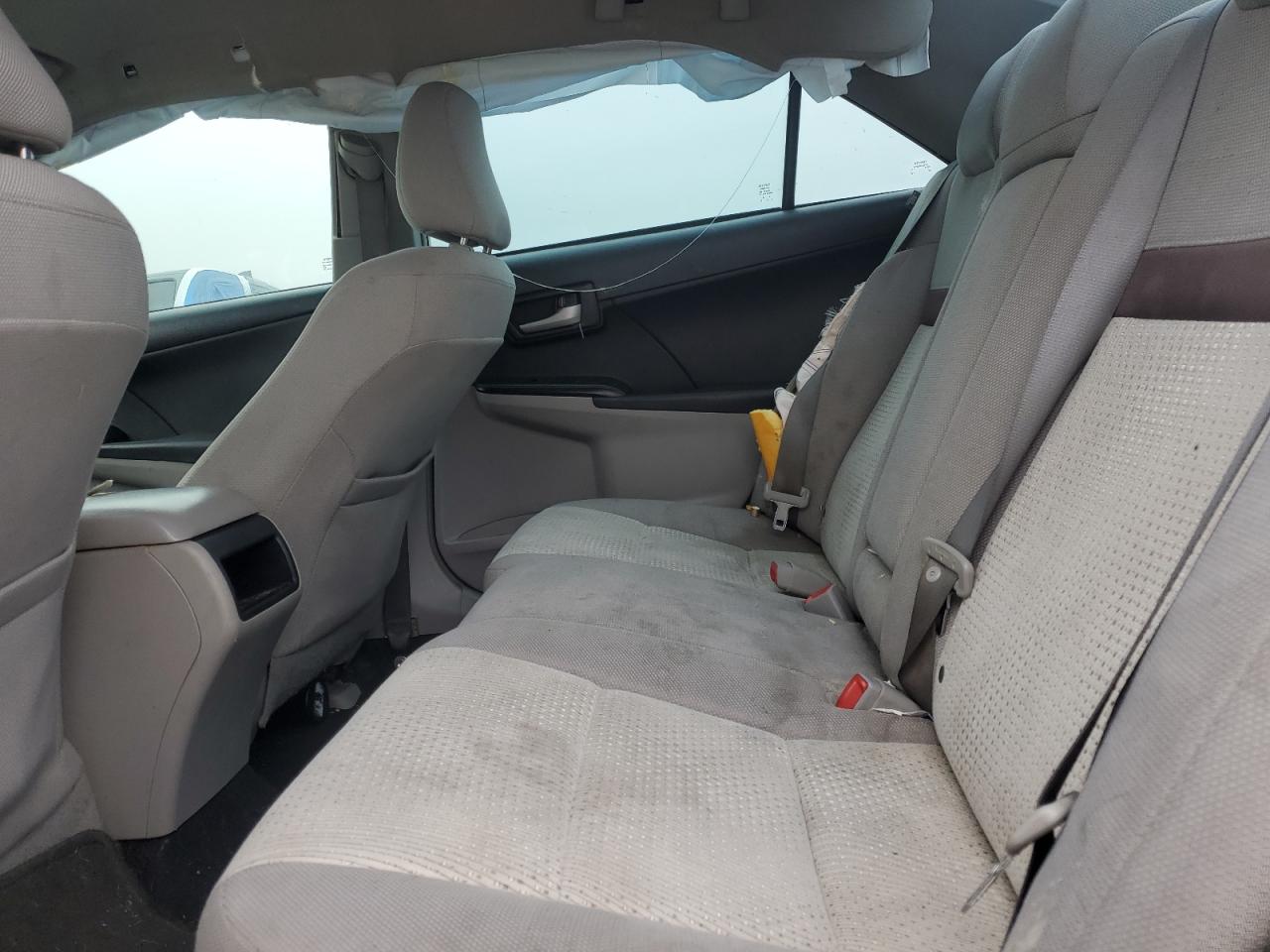 2012 Toyota Camry - Image 10
