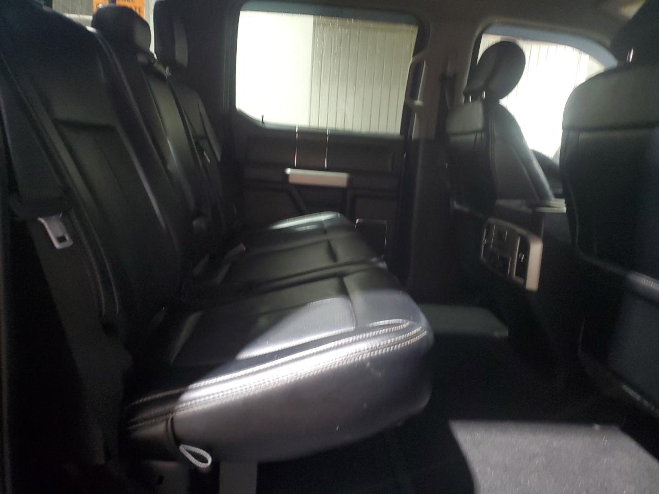 2020 Ford F250 - Image 11