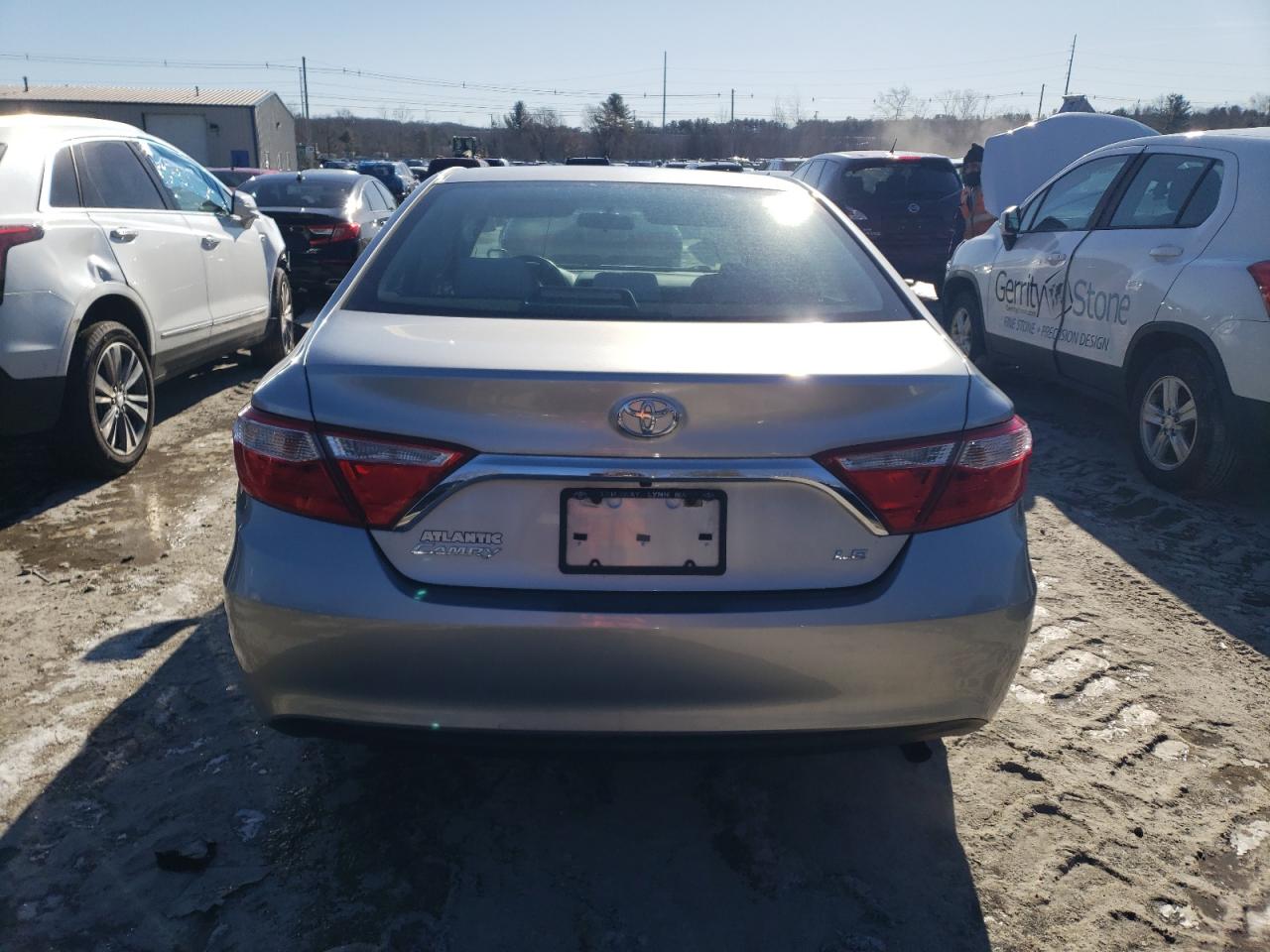 2016 Toyota Camry - Image 6