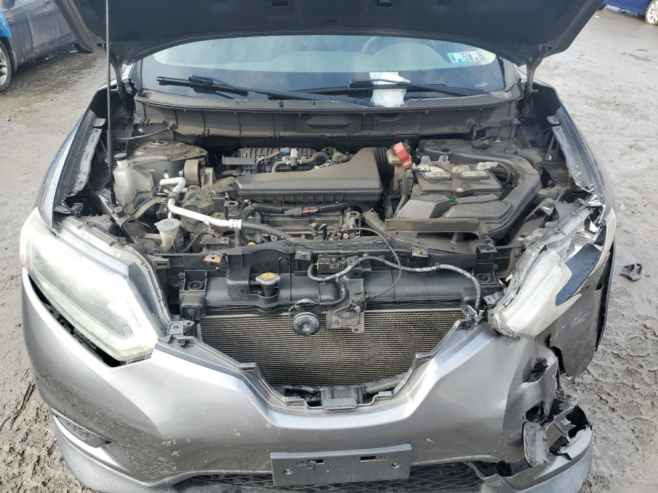 2015 Nissan Rogue - Image 12