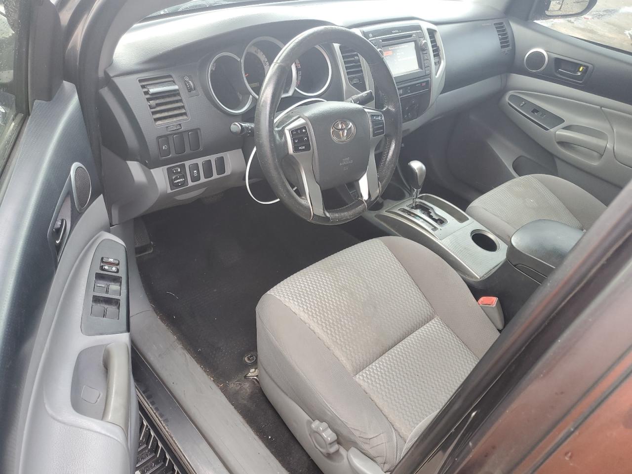 2013 Toyota Tacoma - Image 8