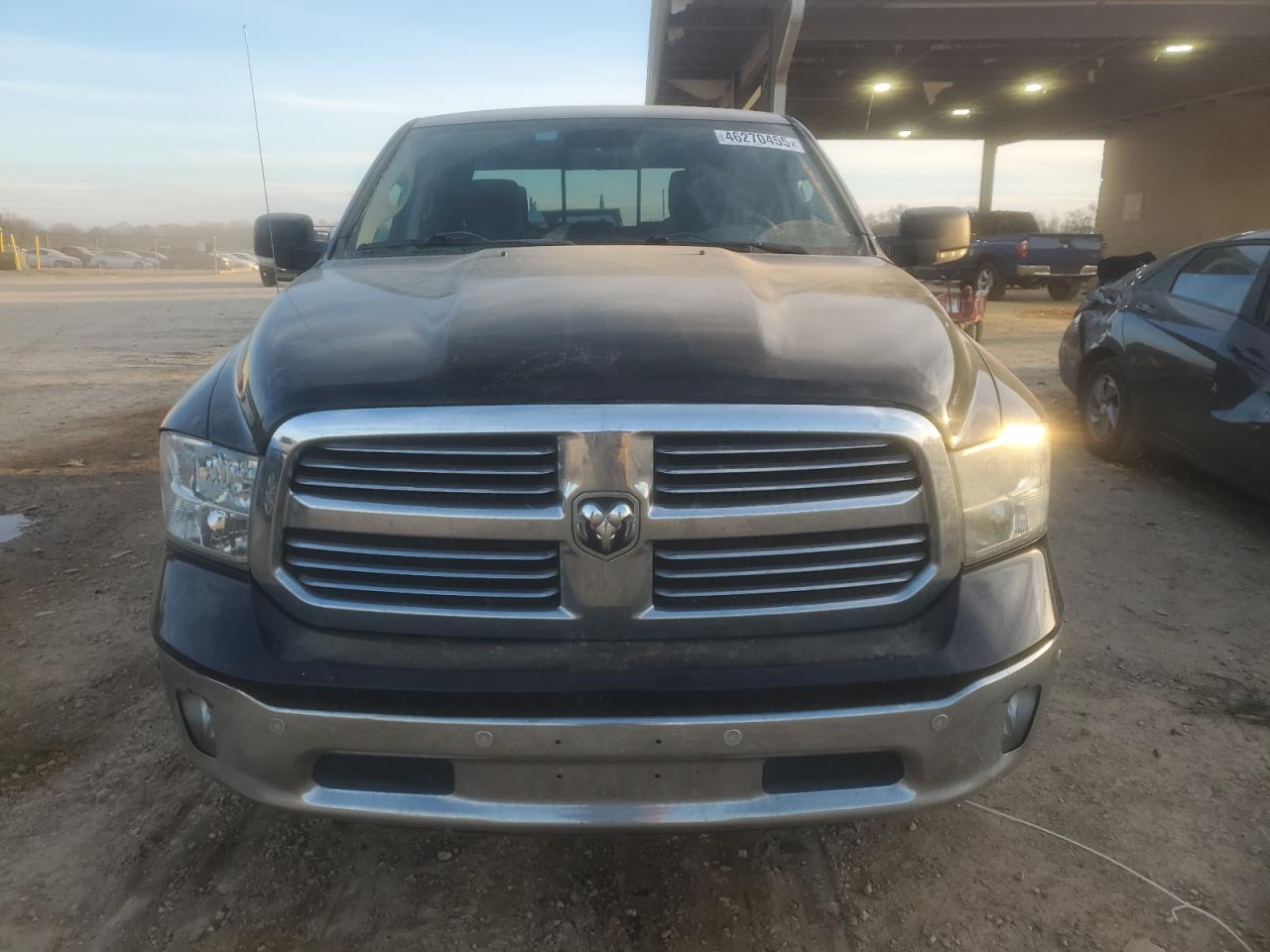 2015 RAM 1500 - Image 5