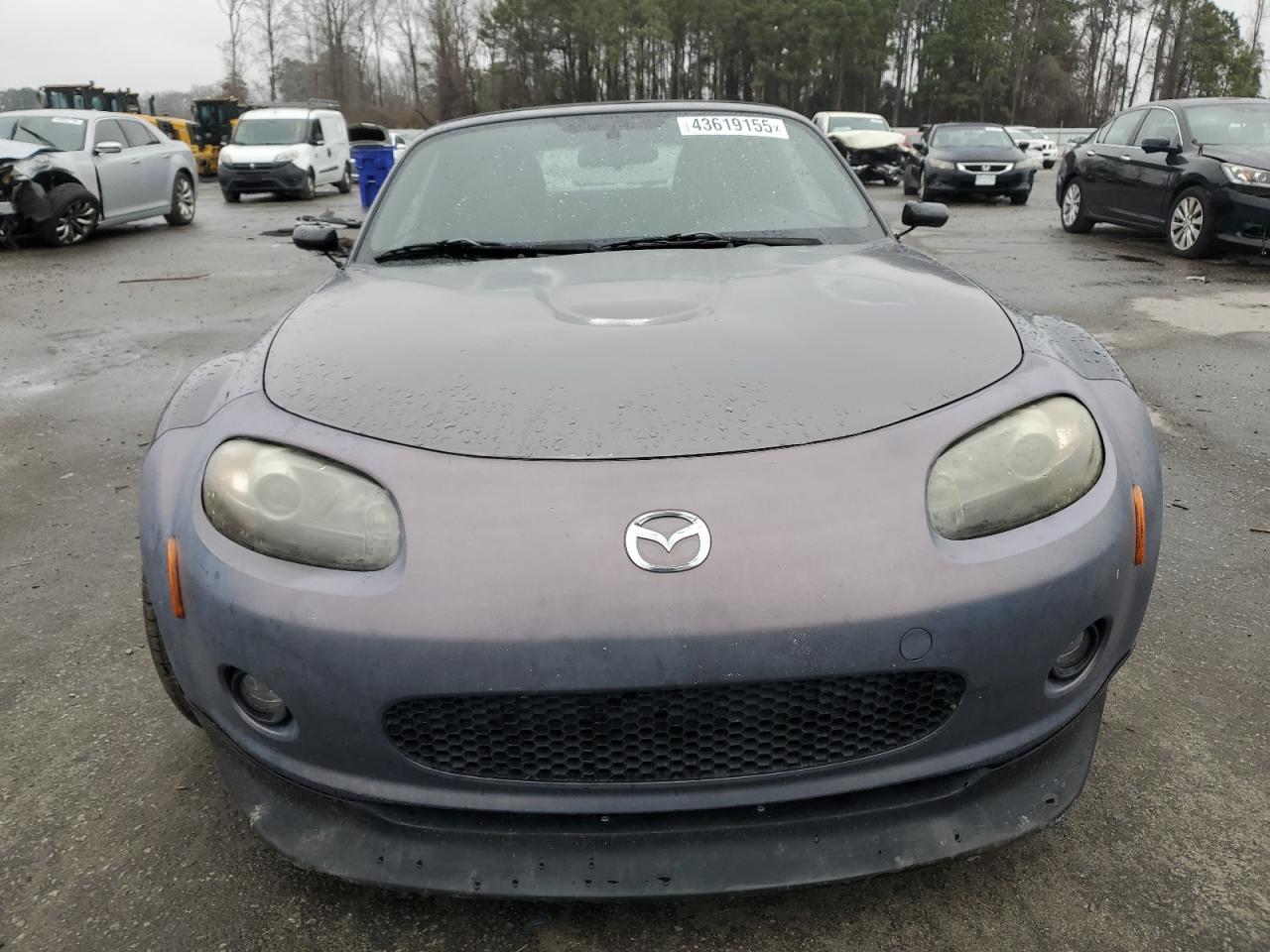 2006 Mazda MX-5 - Image 5