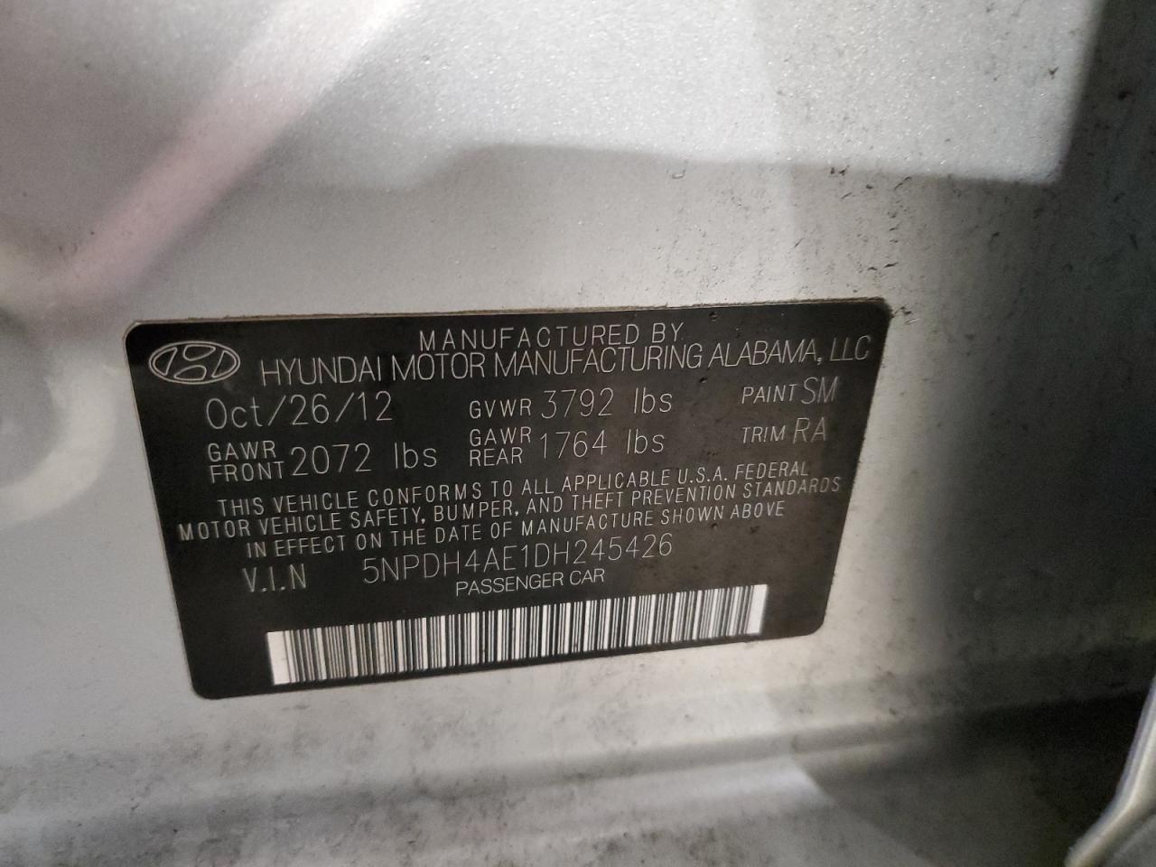 2013 Hyundai Elantra - Image 12
