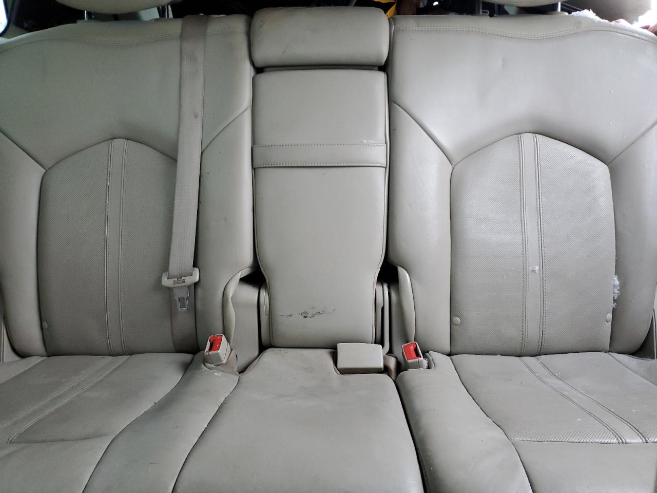 2012 Cadillac SRX - Image 10