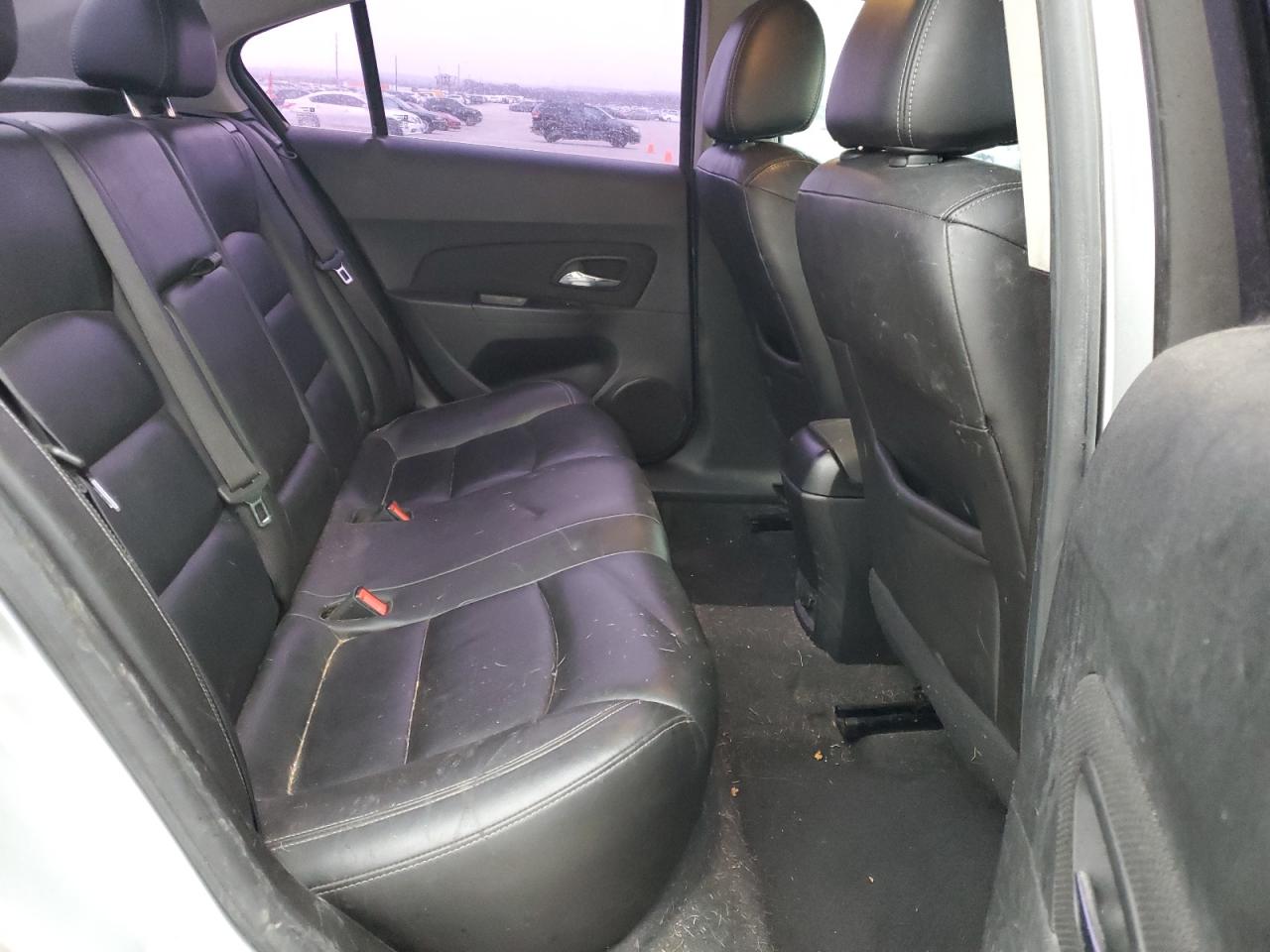 2013 Chevrolet Cruze - Image 10