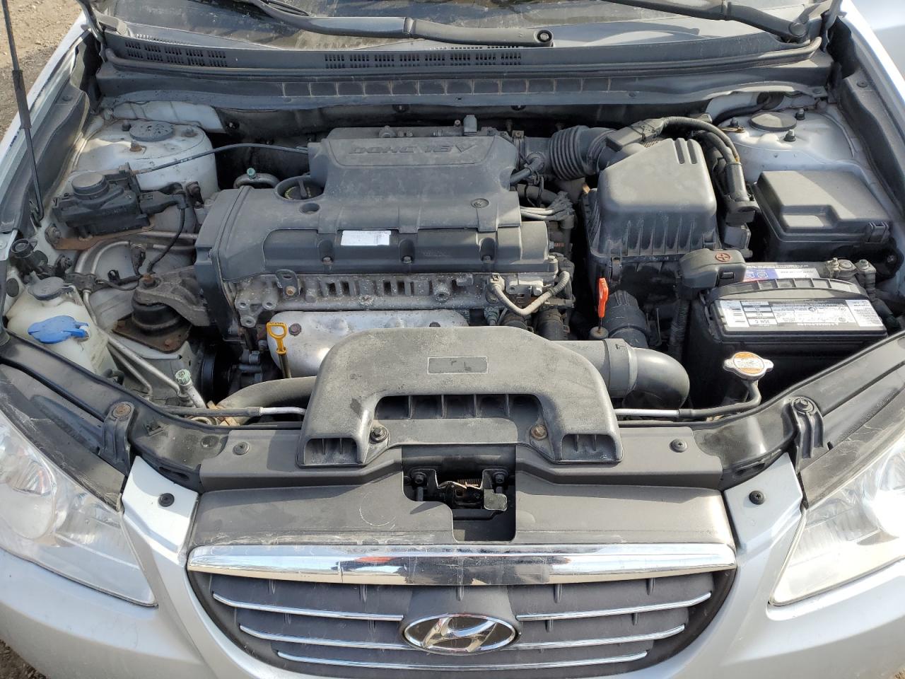 2009 Hyundai Elantra - Image 11