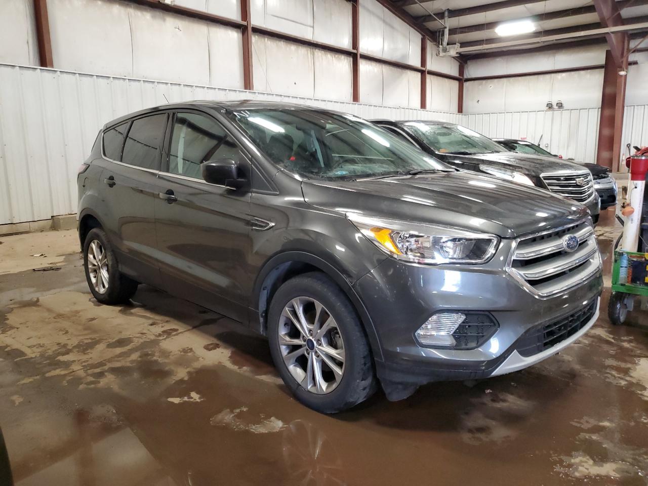 2017 Ford Escape - Image 4